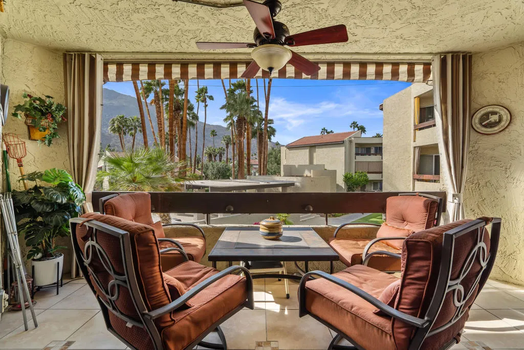 1490 S Camino Real 204, Palm Springs, California 92264 home-pic-15